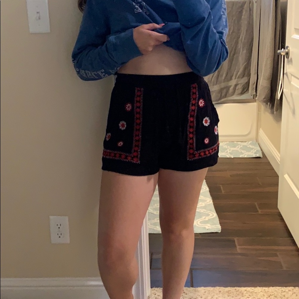 Black Flowy shorts!